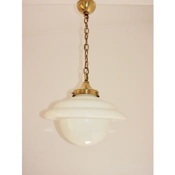 Lampa wisząca vintage z opalowego szkła